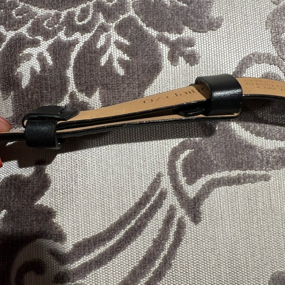 Liz Claiborne belt - Picture 6 of 9